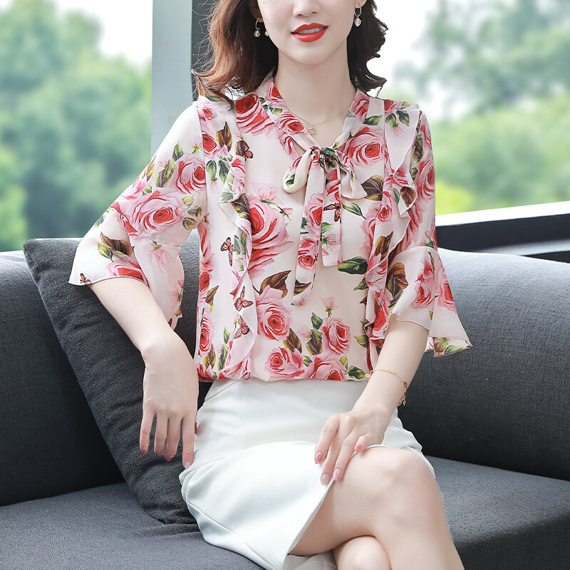 New Floral Chiffon Shirt Women's Fashionable Elegant Small Shirt Age-Reducing Stylish Chiffon Top