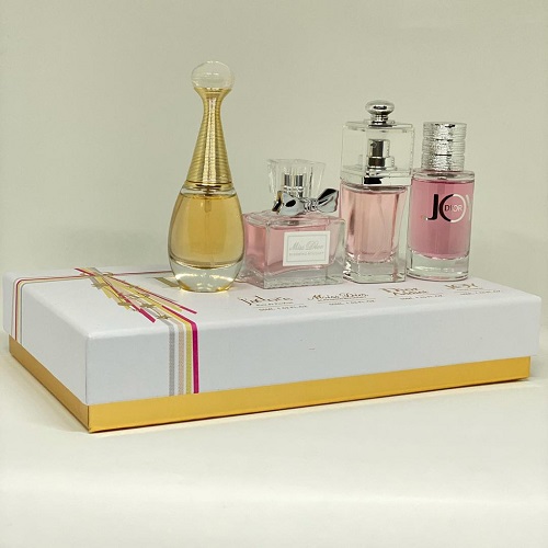 Miss Dior Gift Wrapped Set for Women With 4x30ml (Spray Button)