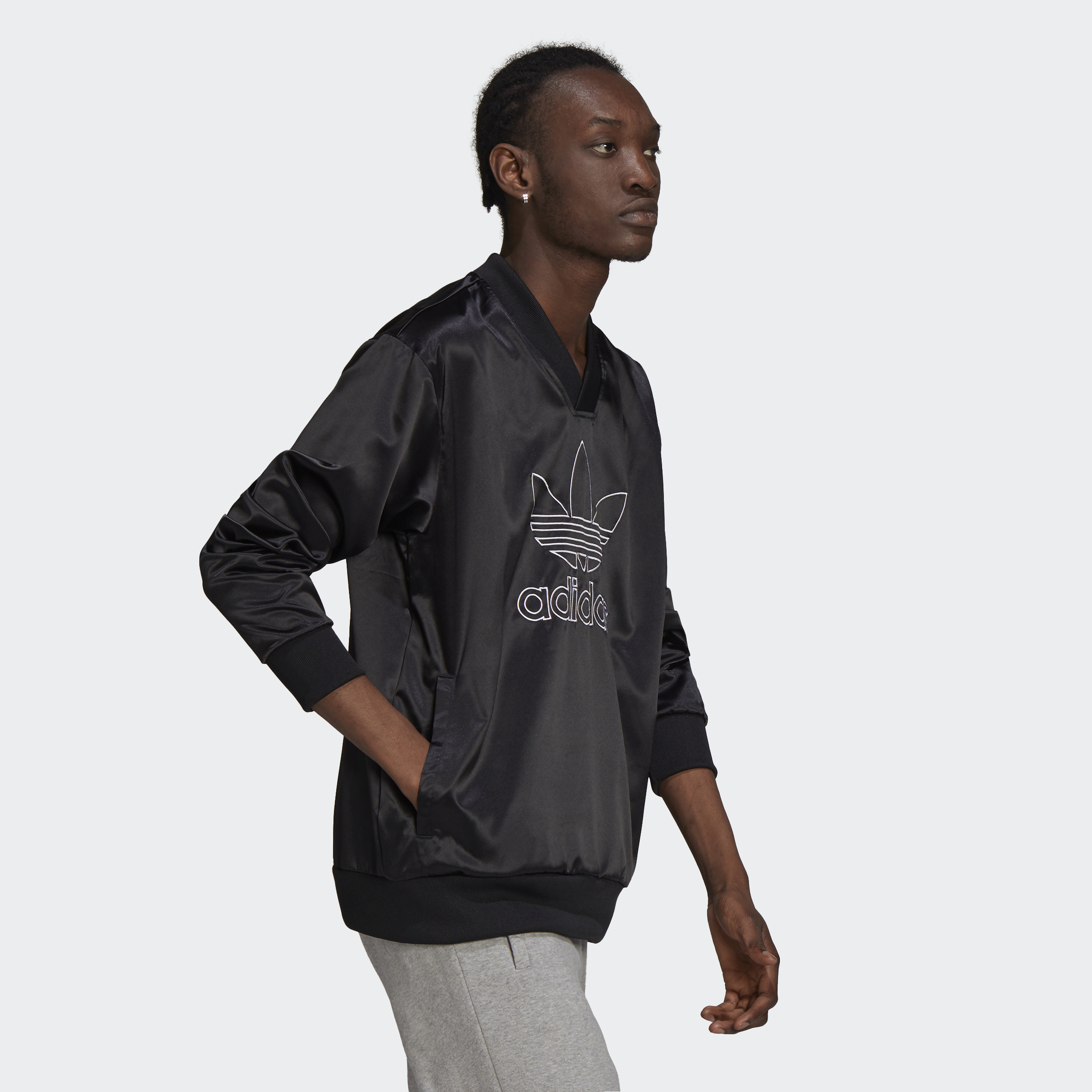 adidas ORIGINALS Adicolor Classics Trefoil Satin V-Neck Jersey Men Black