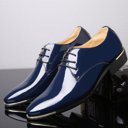 Men Plus Size Pointed Toe Bright Patent Leather Shoes